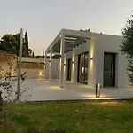 Villa Profil Szpartiá