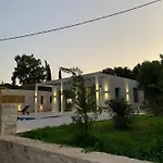 Villa Profil